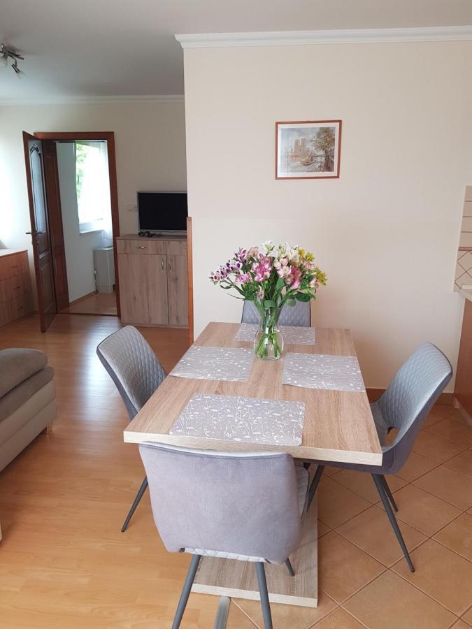Elek Apartmanhaz Hajdúszoboszló Dış mekan fotoğraf