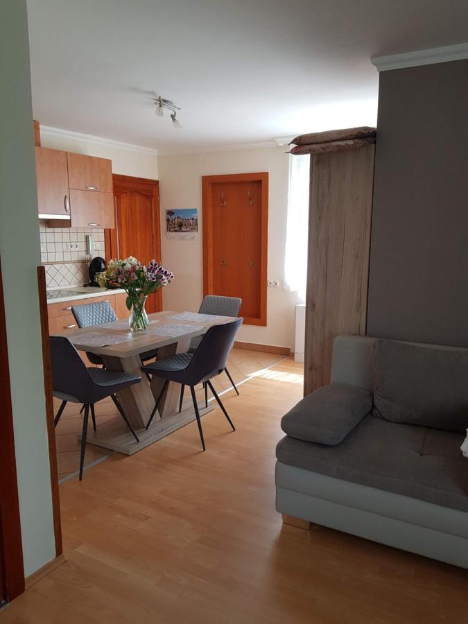 Elek Apartmanhaz Hajdúszoboszló Dış mekan fotoğraf