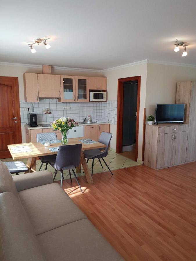 Elek Apartmanhaz Hajdúszoboszló Dış mekan fotoğraf
