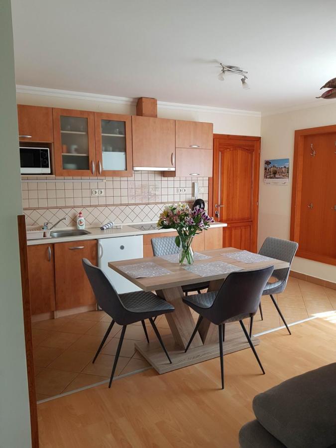 Elek Apartmanhaz Hajdúszoboszló Dış mekan fotoğraf