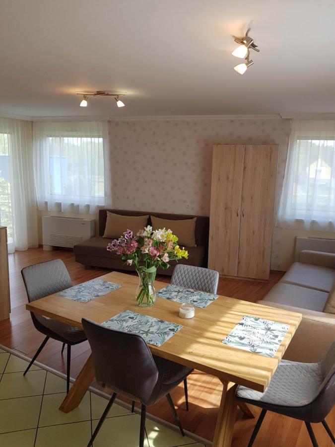 Elek Apartmanhaz Hajdúszoboszló Dış mekan fotoğraf